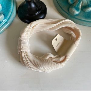 Cream colored knotted headband